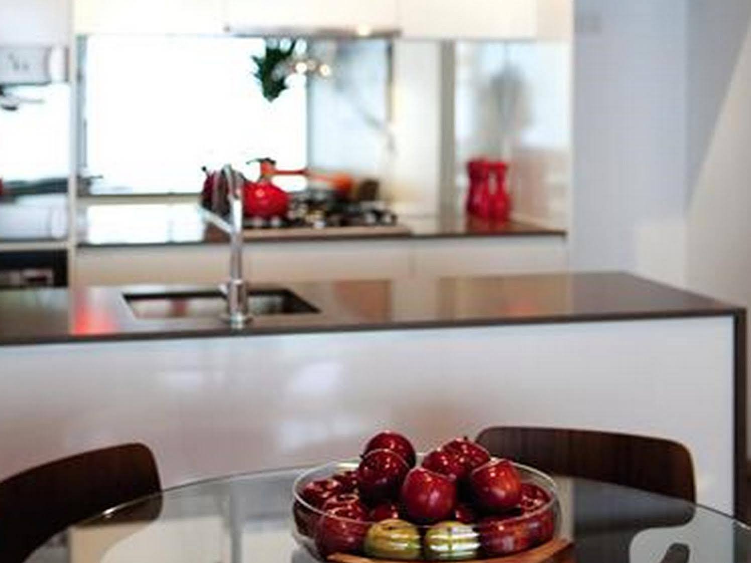 Rnr Serviced Apartments North Melbourne Ngoại thất bức ảnh